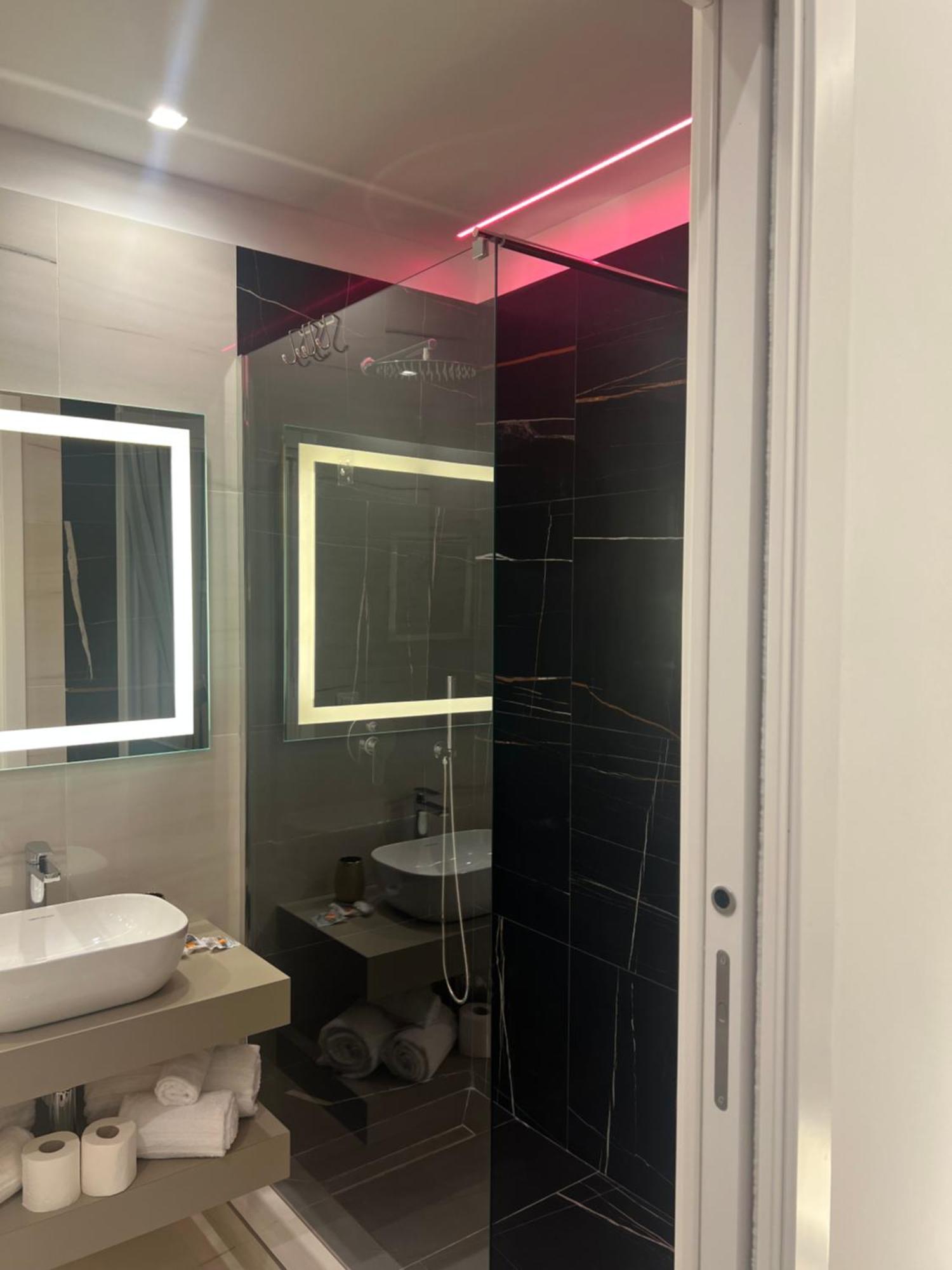 Chambre Deluxe Double ou Lits Jumeaux