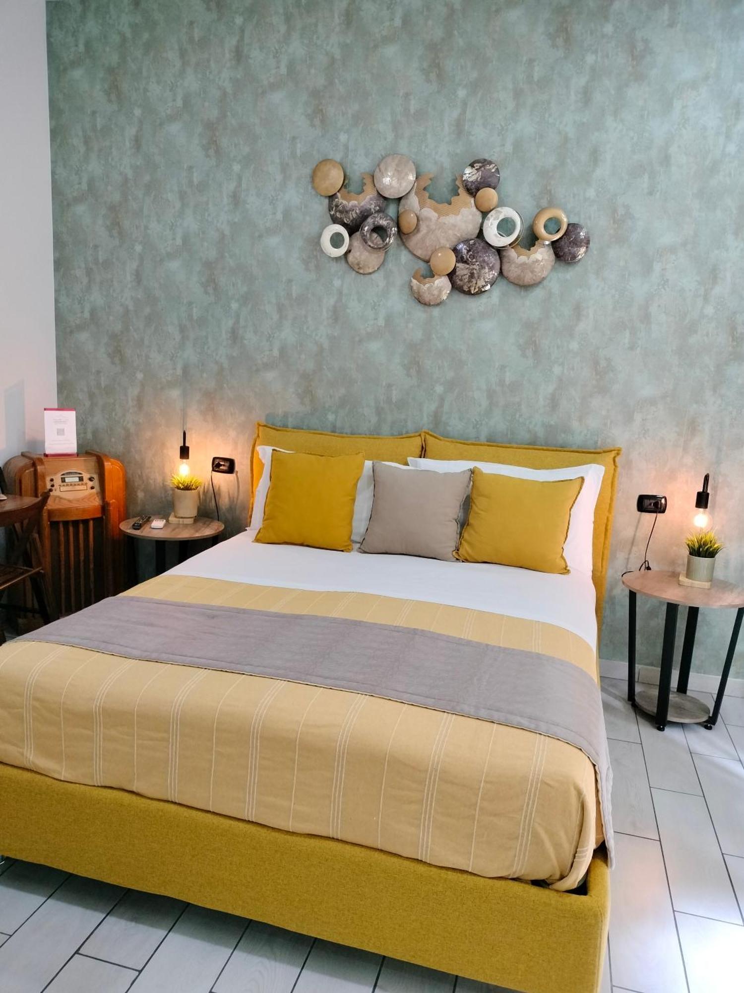 Double Room Private Bathroom