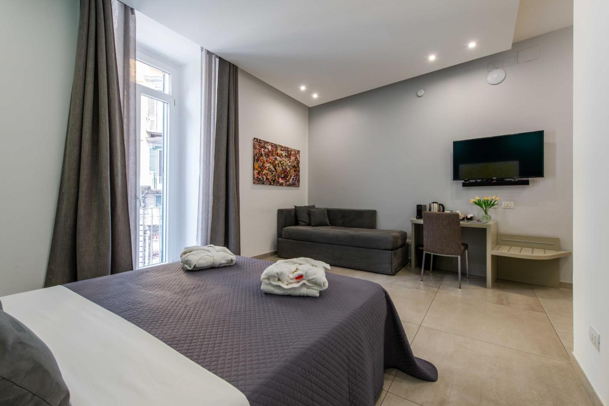 Deluxe Quadruple Room