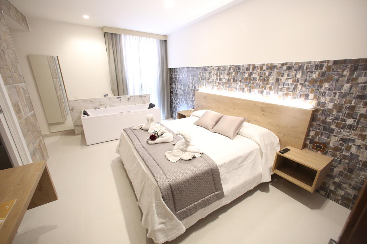 Deluxe Double Room Spa Bath
