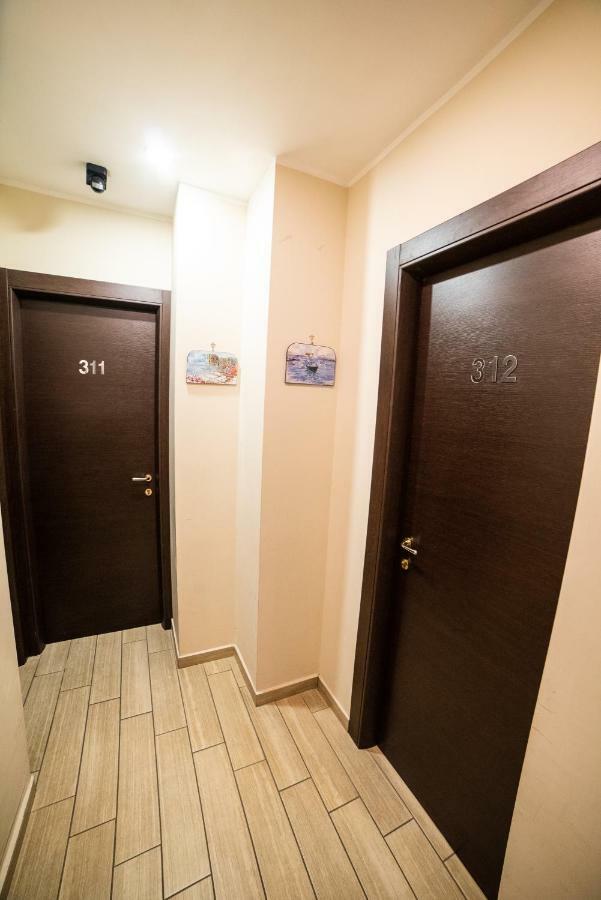Chambre Triple avec Salle de Bains Privative